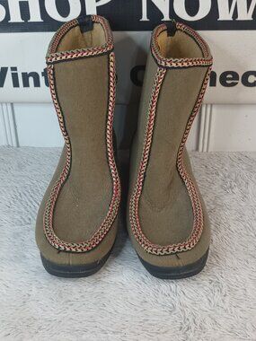 Vintage RARE 60s-70s Eskiloos Olive Green Soft Felt Winter Boots Womens 8M
